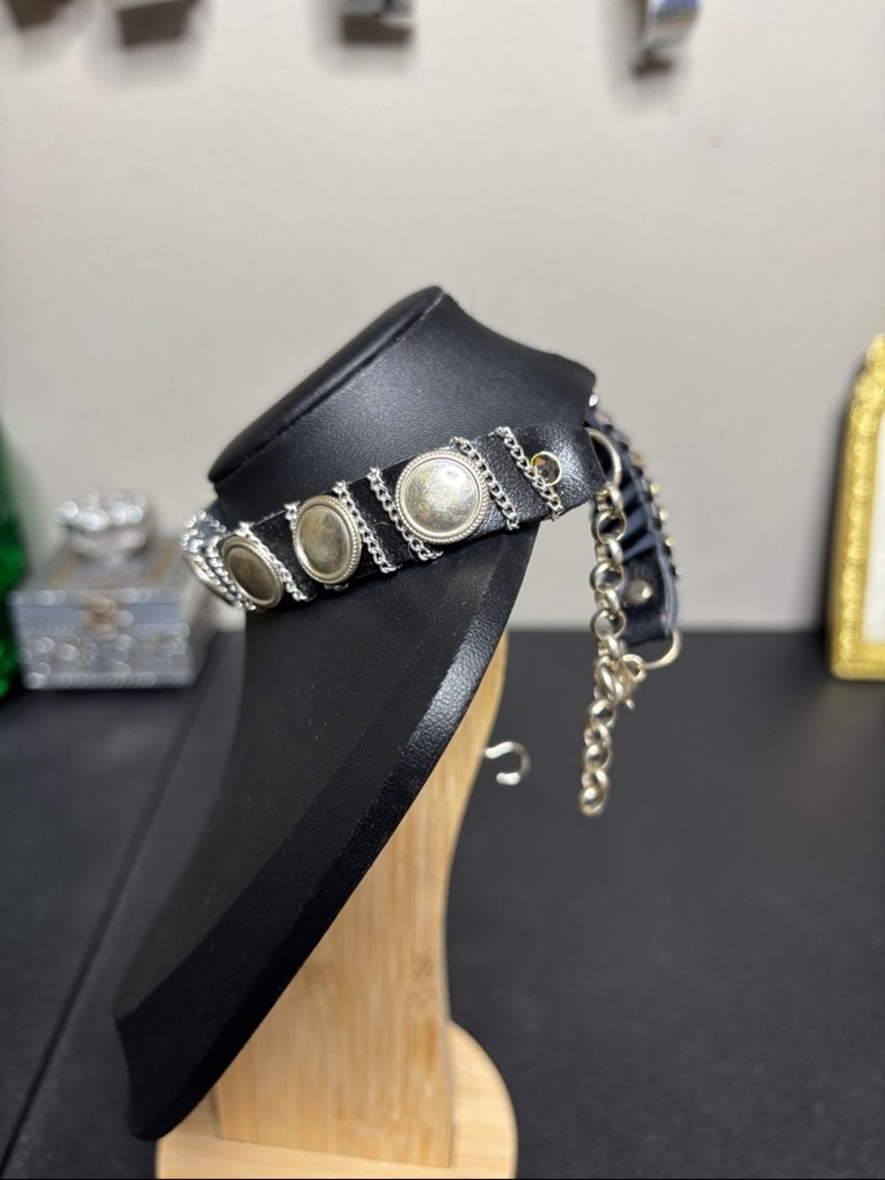 Rocker Chic Rhinestone Studded Chain Black Leather Choker Necklace - Picture 2 of 6